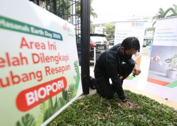 Sambut Hari Bumi, BNI Syariah Buat 1.220 Lubang Resapan Biopori