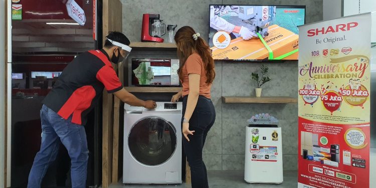 Sharp Lovers Day Meriahkan HUT RI, Melalui Gelaran Undian Berhadiah Rp 108 Juta