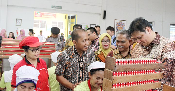 Politisi dan Akademisi: Pemerintah Waspadai Risiko Pengangguran, Akibat Tutupnya Pabrik Sebelum Tentukan Kebijakan Cukai