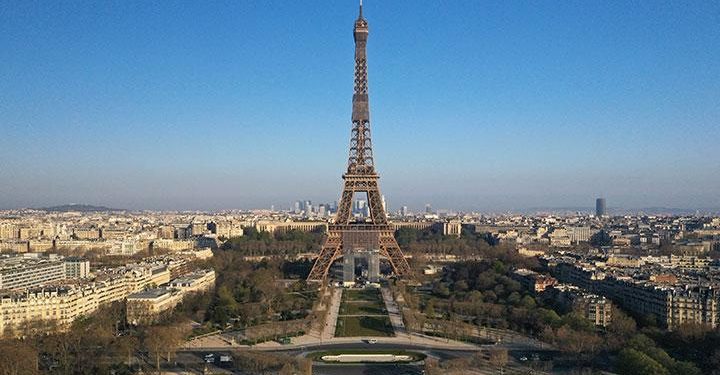 Protes Massal, Prancis Minta Warganya Waspada di Negara Muslim