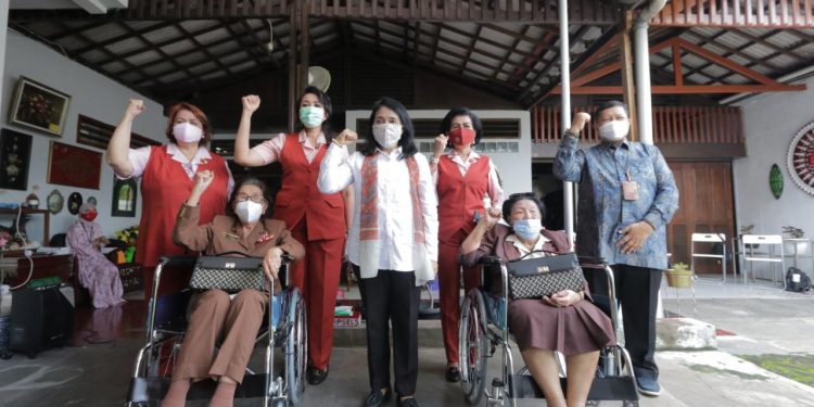 Menjelang Hari Ibu, Apresiasi dan Meneladani Perjuangan Kaum Perempuan