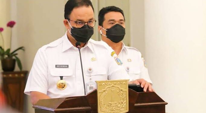Anies : Kegiatan Mal hingga Bioskop di Zona Merah Dihentikan Sementara