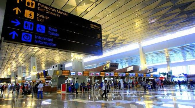 Sejak Larangan Mudik, Penumpang Bandara Soetta Turun Hingga 90 Persen