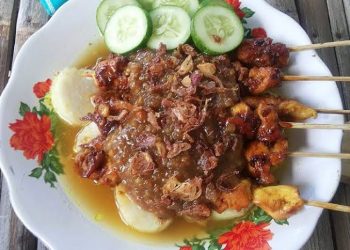 Sate Kuah, Kuliner Unik Khas Pontianak di Ibukota
