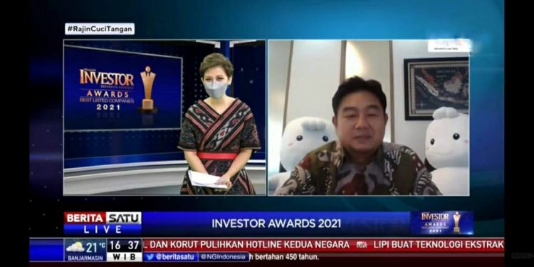 PT Uni-Charm Indonesia Tbk Raih Penghargaan Emiten Terbaik