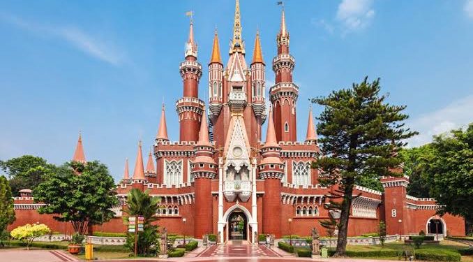 TMII Mulai Terima Pengunjung di bawah Umur 12 Tahun
