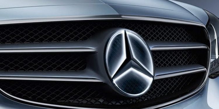 Mercedes-Benz: Brand Kendaraan Luxury Paling Berharga