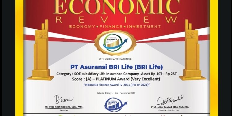 BRI Life Torehkan Prestasi di Indonesia Finance Award 2021