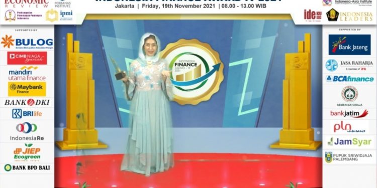 Peraih Penghargaan IFA-IV-2021 “PERUSAHAAN BERKINERJA KEUANGAN TERBAIK – 2021”