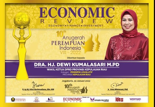 Dewi Kumalasari Politisi Santun Nan Keibuan, Raih Penghargaan API VIII-2022