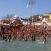 Ritual Mandi Suci di tengah Lonjakan Covid-19