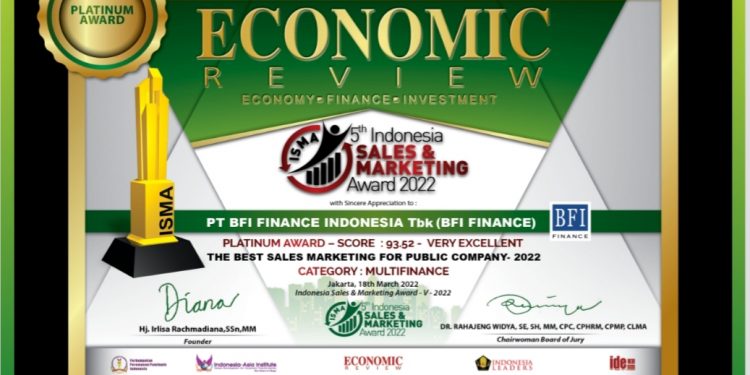 BFI Finance Sukses Raih Platinum Award Sales Marketing 2022