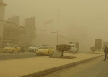 Badai Pasir Musim Semi Terjang irak Hingga UEA