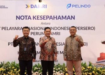 Penandatanganan Kejra Sama Antarmoda Pelni dan Damri di Jakarta