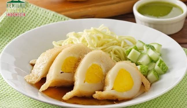 Pempek Kapal Selam, Primadona nya Kota Palembang