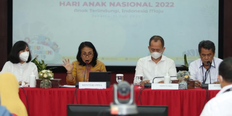 Peringati Hari Anak Nasional, Kementerian PPPA Bagikan 2 Ton Ikan