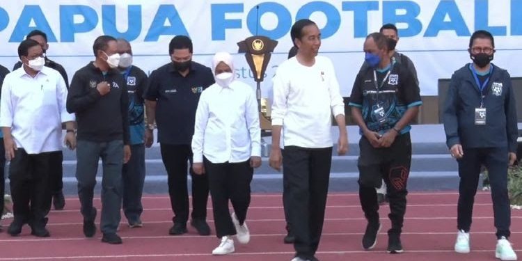 Presiden Jokowi Harapkan Legenda Papua Lahir Dari Papua Football Academy