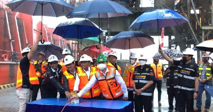 Bahlil Lepas 8.600 Ton Konsentrat Tembaga Milik Freeport ke Gersik