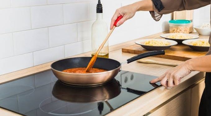 PLN Resmi Batalkan Program Pengadaan Kompor Listrik