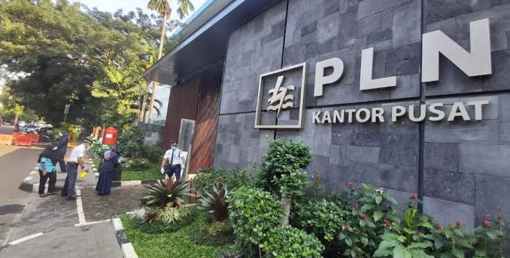 Presiden Jokowi Akan Suntikan Dana ke PLN Senilai Rp 5 Triliun