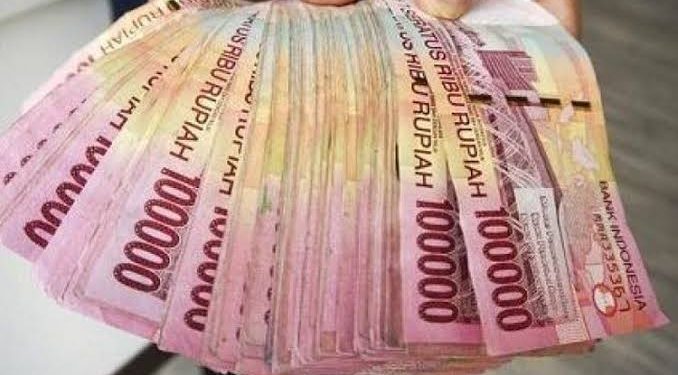 Pemerintah Siapkan Rp156,4 Triliun untuk THR dan Pensiunan ASN