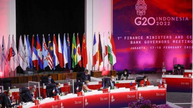 Menteri Luhut : Putin Dipastikan Absen Di KTT G20 Bali