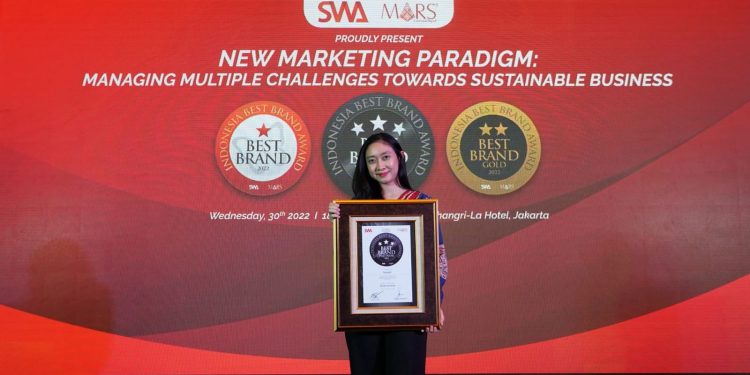 PT SHARP Electronics Indonesia Meraih Penghargaan Teratas Best Brand Award 2022