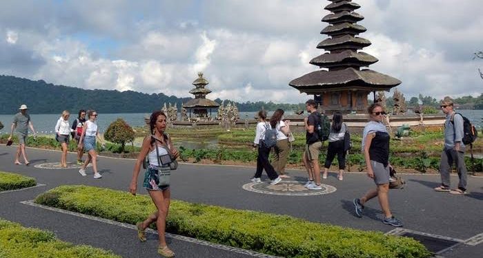 Wisatawan Asing Batalkan Kunjungan Ke Indonesia Terkait Pengesahan KUHP