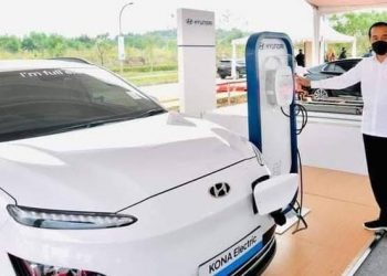 Jokowi Berikan Alasan Kenapa Pembelian Mobil Listrik Diberikan Subsidi