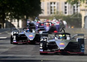 PJ Gubernur Heru Serahkan Penyelenggaraan Formula E 2023 Ke Jakpro