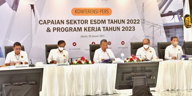 7 Smelter Selesai, Hilirisasi Terus Berjalan Sesuai Undang-Undang