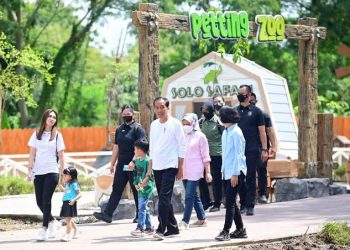 Solo Safari Adakan Ruang Interaksi Pengunjung dengan Satwa