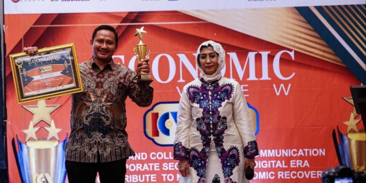 Jasa Raharja Berjaya dengan Raihan Platinum Award Corporate Communication Award 2023