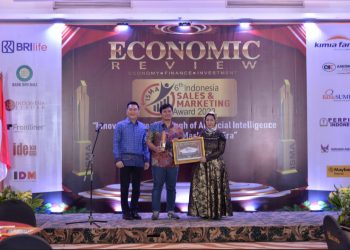 Tumbuh Positif, Kimia Farma Raih Gold Award, ISMA 2023