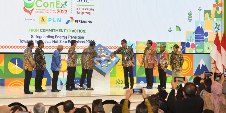 Pertamina Komitmen Dukung Target NZE 2060