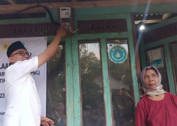 Kini, Puluhan Ribu Rumah Tangga di Jawa Timur Nikmati Pasang Listrik Gratis