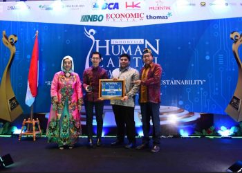 Gabungkan Manusia dan Teknologi, BCA Raih Human Capital Award 2023