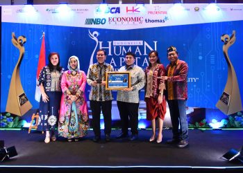 Berkat Tangan Dinginnya, Aloysius Sandang Predikat The Best Indonesia Human Capital Leader 2023