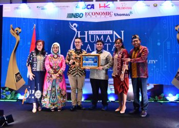 Joni Raini Dinobatkan sebagai The Best Indonesia Human Capital Leader 2023