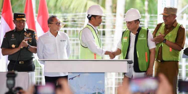 Presiden Apresiasi Penyelesaian Pembangunan 4.990 BTS 4G