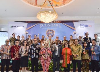 Economic Review Gelar Risk Management Public Training dan Award  IERMA VI-2024