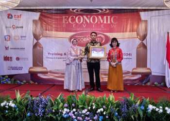 Untuk Kesekian Kalinya, Indomobil Finance Raih Penghargaan Indonesia GCG Training & Award 2024