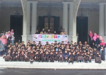 Field Trip Membatik, SDN Jatipulo 03 Kunjungi Museum Tekstil