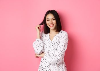 Tren Operasi Plastik di Korea Makin ‘Menggila’, Kali Ini Giliran Memperbesar Pupil Mata