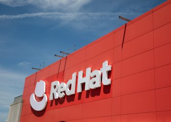 Red Hat Percepat Inisiatif Migrasi Virtualisasi dan Tingkatkan Skill Para Profesional IT