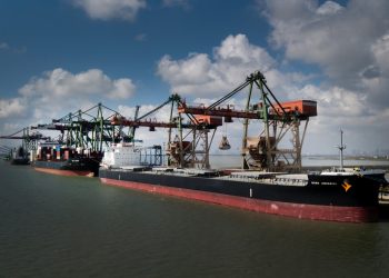 Pelindo Terminal Petikemas Catat Arus Peti Kemas Semester I Tahun 2024 Capai 5,84 Juta Teus