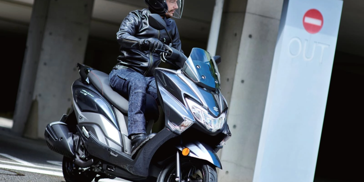 TIPS JITU BELI MOTOR BARU DI PAMERAN