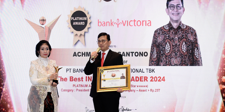 Achmad Friscantono, Presdir Bank Victoria, Raih Very Excellent The Best Indonesia Leader 2024