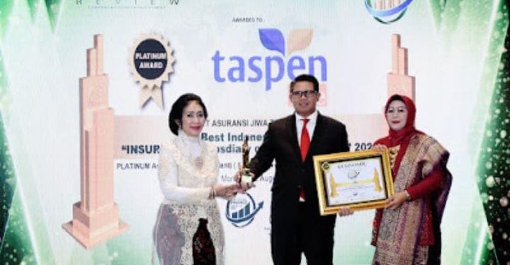Komitmen Tingkatkan Layanan Nasabah, Taspen Life Raih Finance Award 2024