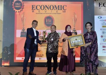 Efisiensi Kelola Perusahaan, BKR Syariah Sabet Indonesia Annual Report Award 2024